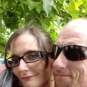 Meet your Posher, Carl